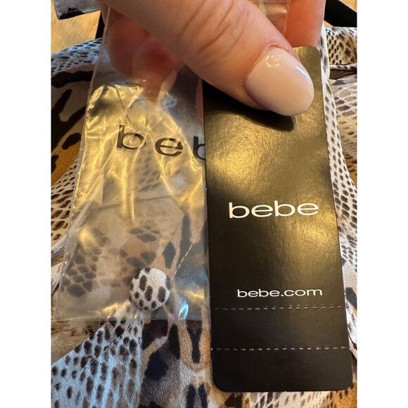 Y2K Bebe Animal Print V-Neck Cut-Out Back Wide Leg Sleeveless Jumpsuit Sz 0 NWT! - Picture 4 of 9